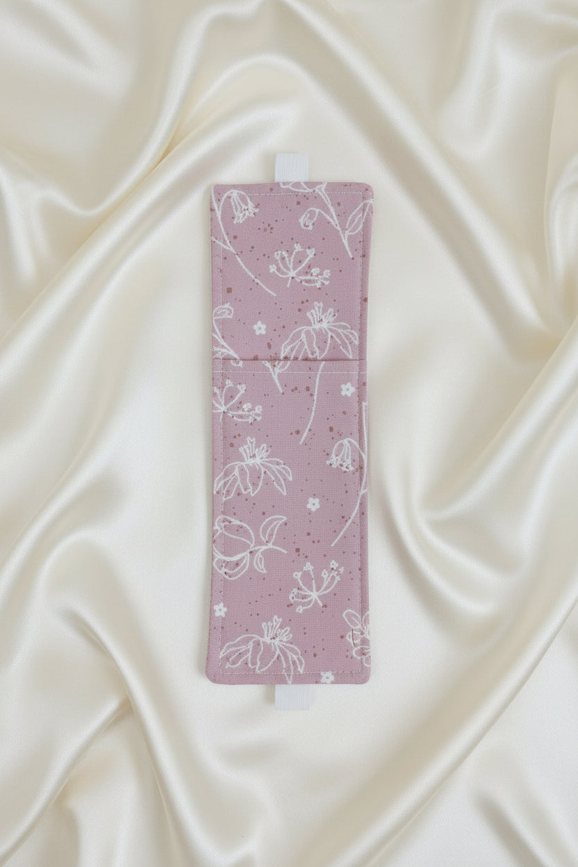 Elastic Pen Bookmark